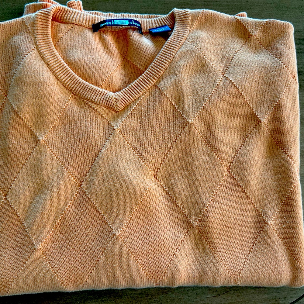 Jacquard Design Front. XL. 100% Cotton
